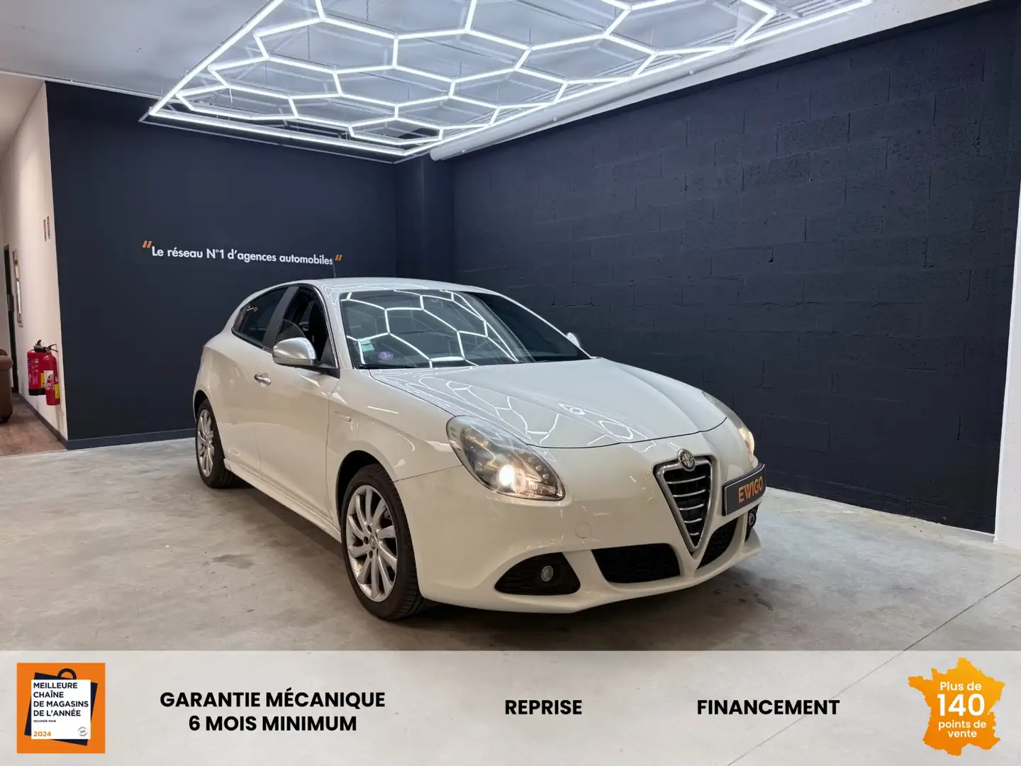 Alfa Romeo Giulietta 1.4 T-JET 120 DISTINCTIVE PACK SPORT CLIM BIZONE - 1