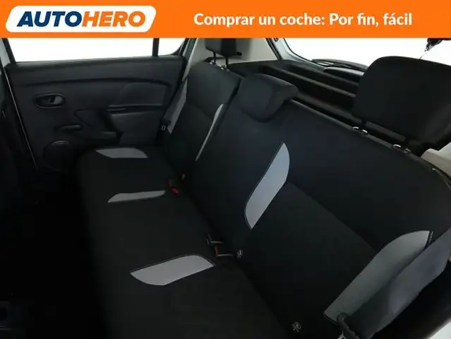 Dacia Sandero view 15