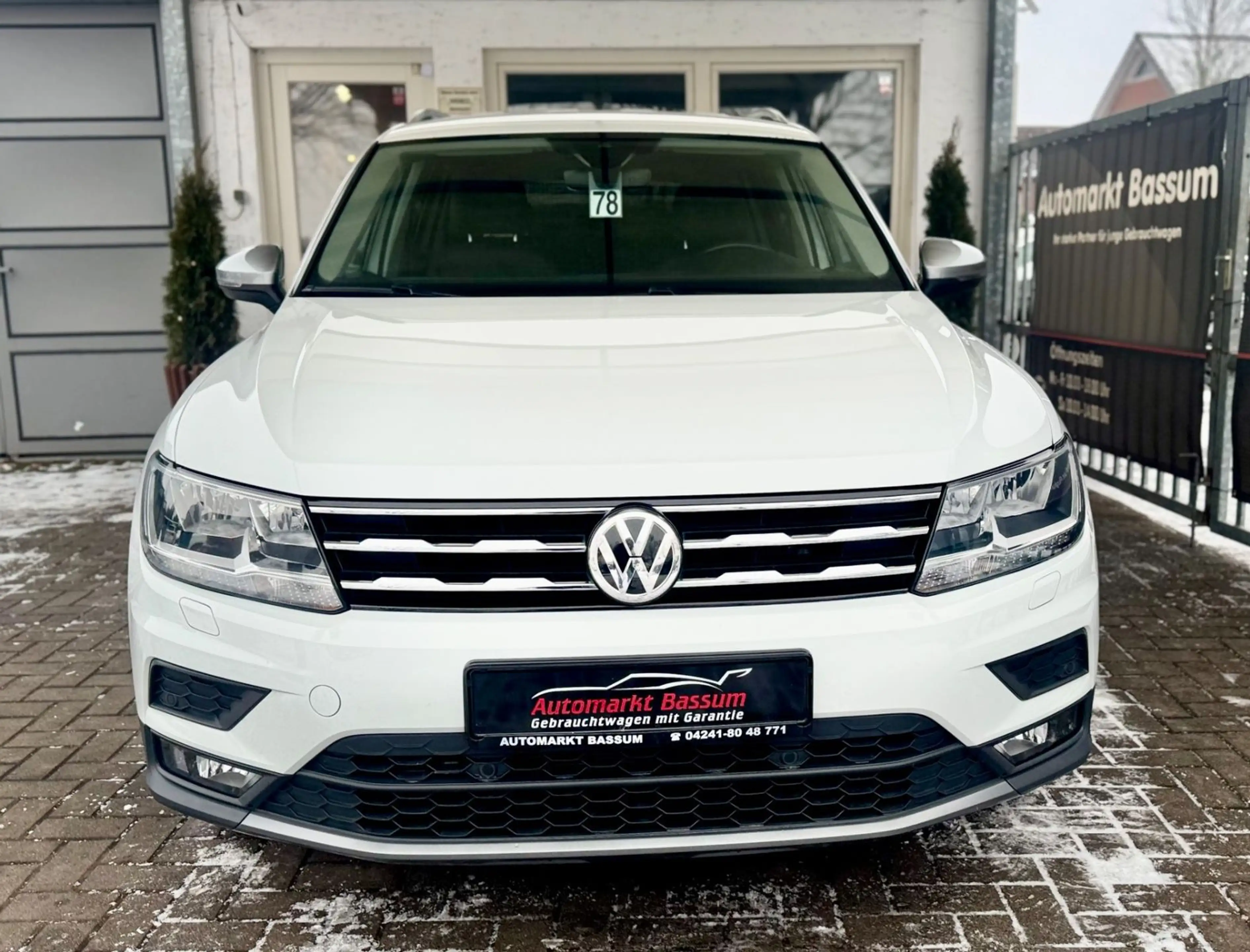Volkswagen Tiguan Allspace Comfortline 7 Sitzer Navi AHK — photo 5