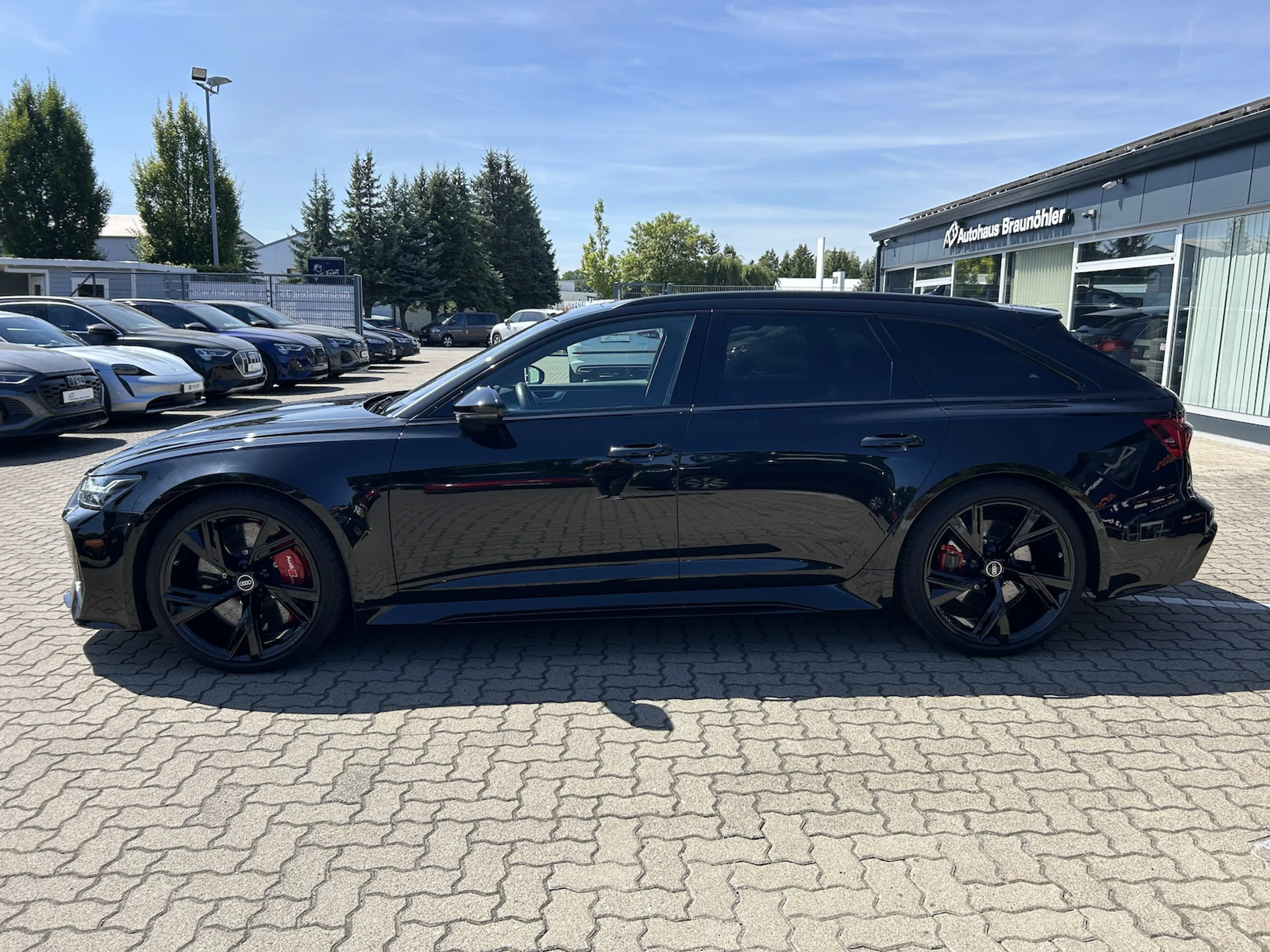 Audi RS6 4.0 TFSI quattro*Dynamik+*Keramik*Tour*Stadt* — photo 7