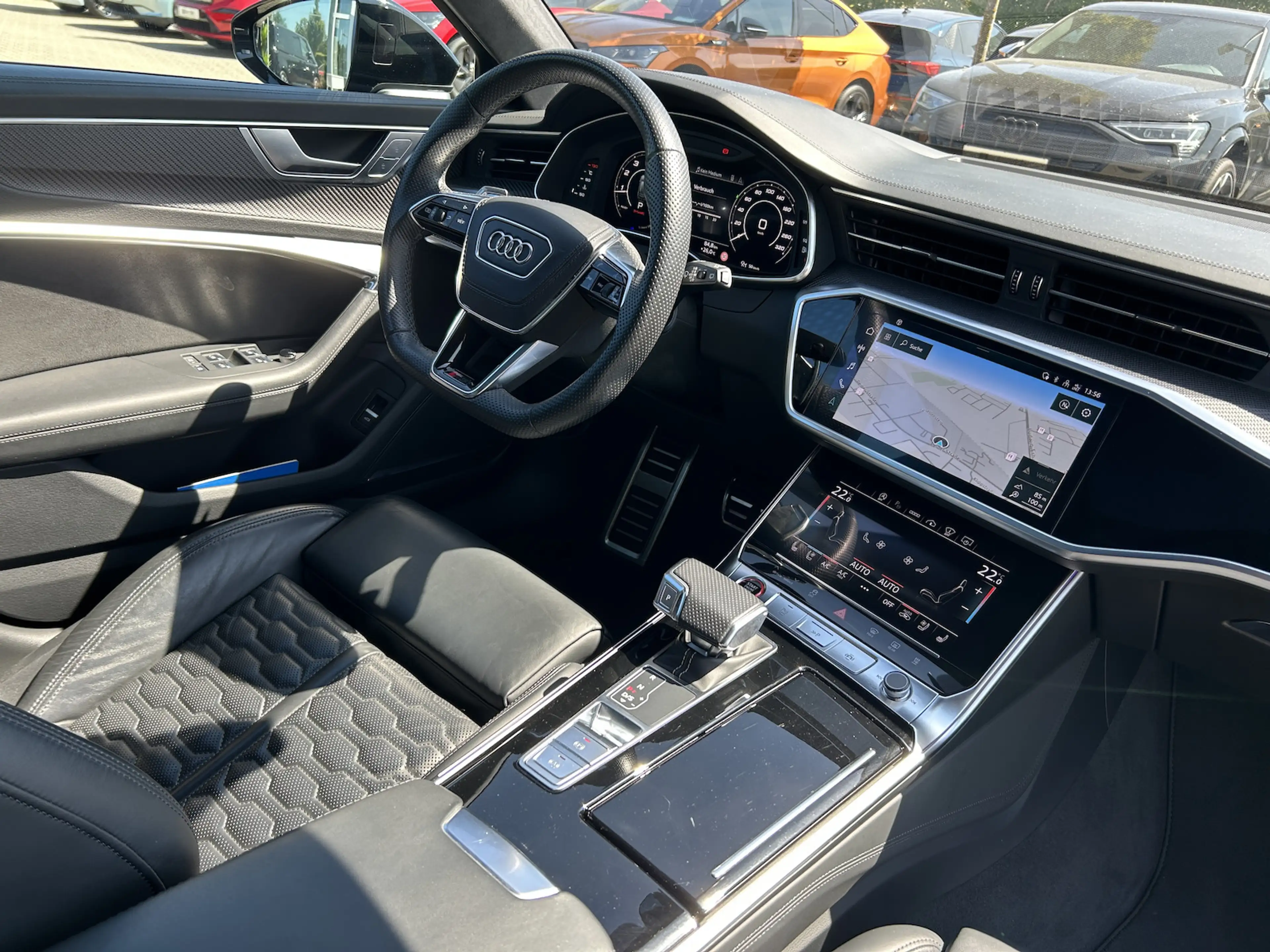 Audi RS6 4.0 TFSI quattro*Dynamik+*Keramik*Tour*Stadt* — photo 9