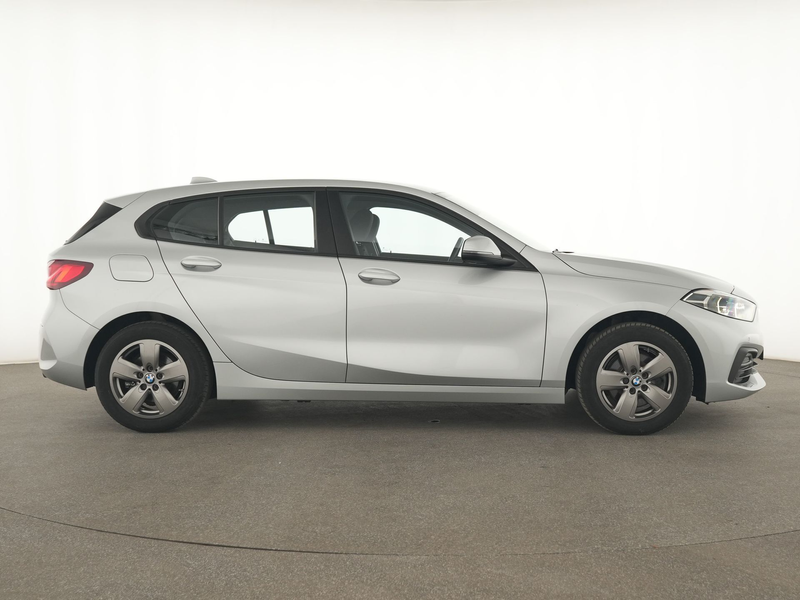 BMW 118 d Advantage LED|Einparkhilfe|AHK|Comfort-Paket — photo 5