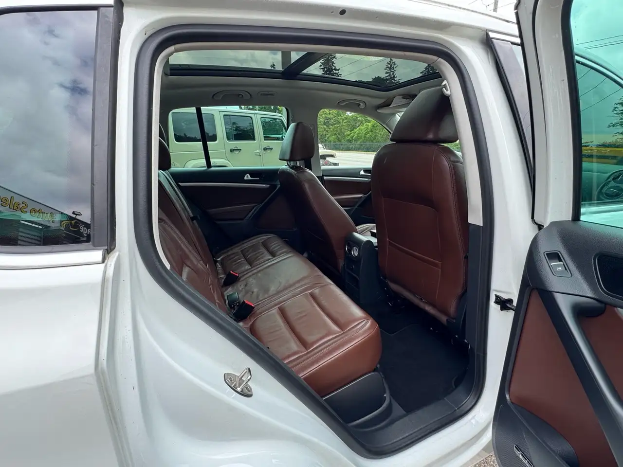Volkswagen Tiguan photo Volkswagen Tiguan