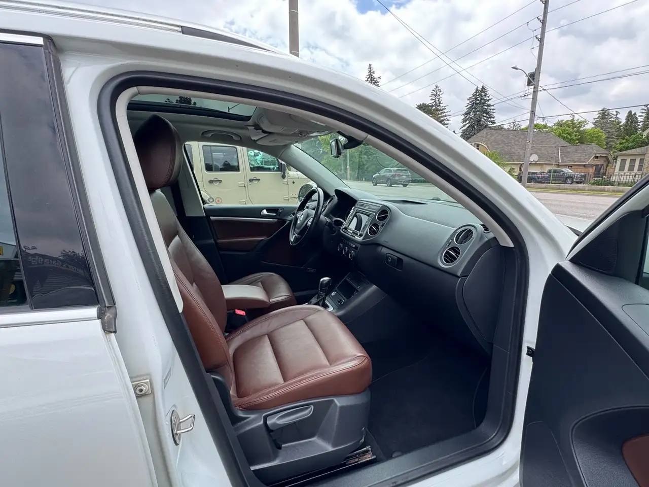 Volkswagen Tiguan photo Volkswagen Tiguan