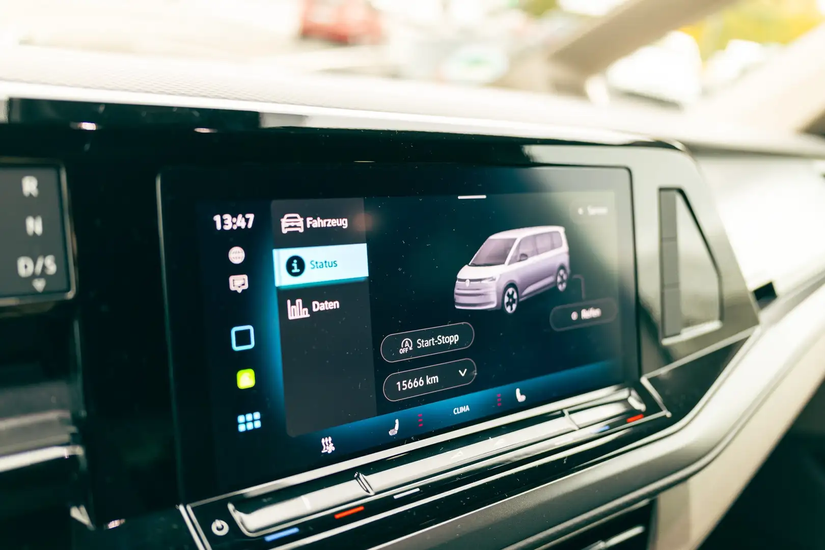 Volkswagen T7 Multivan Multivan TDI SCR 2,0 TDI SCR LÜ Weiß - 2