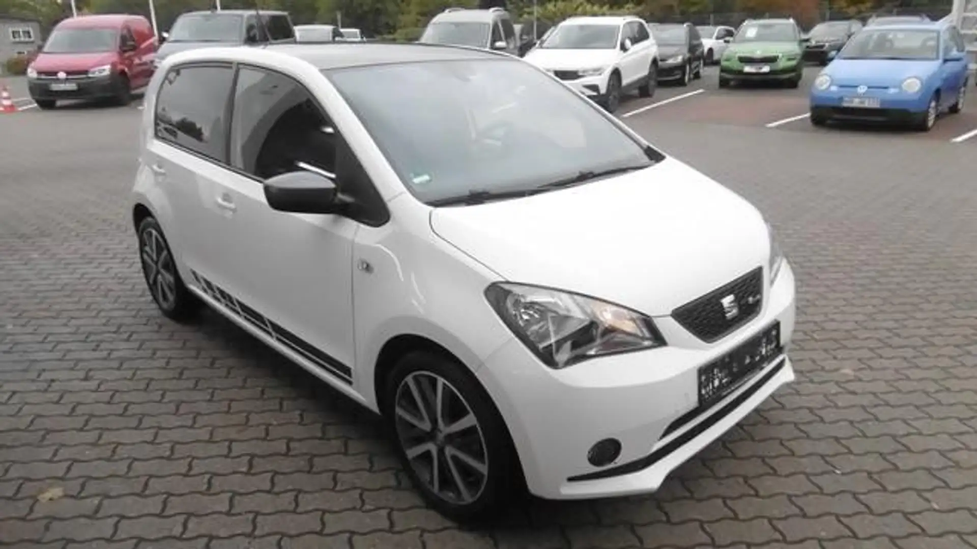 SEAT Mii 1,0 BMT FR-Line Climatic,heizVS,Docking maps Weiß - 2