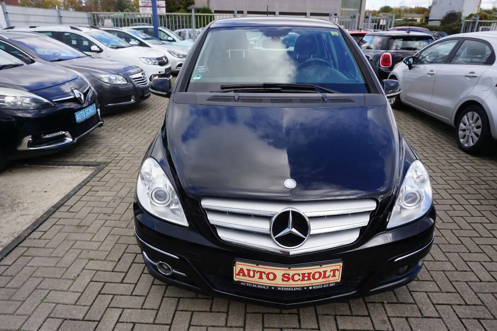 Mercedes-Benz B 180 B -Klasse B 180 Schwarz - 2