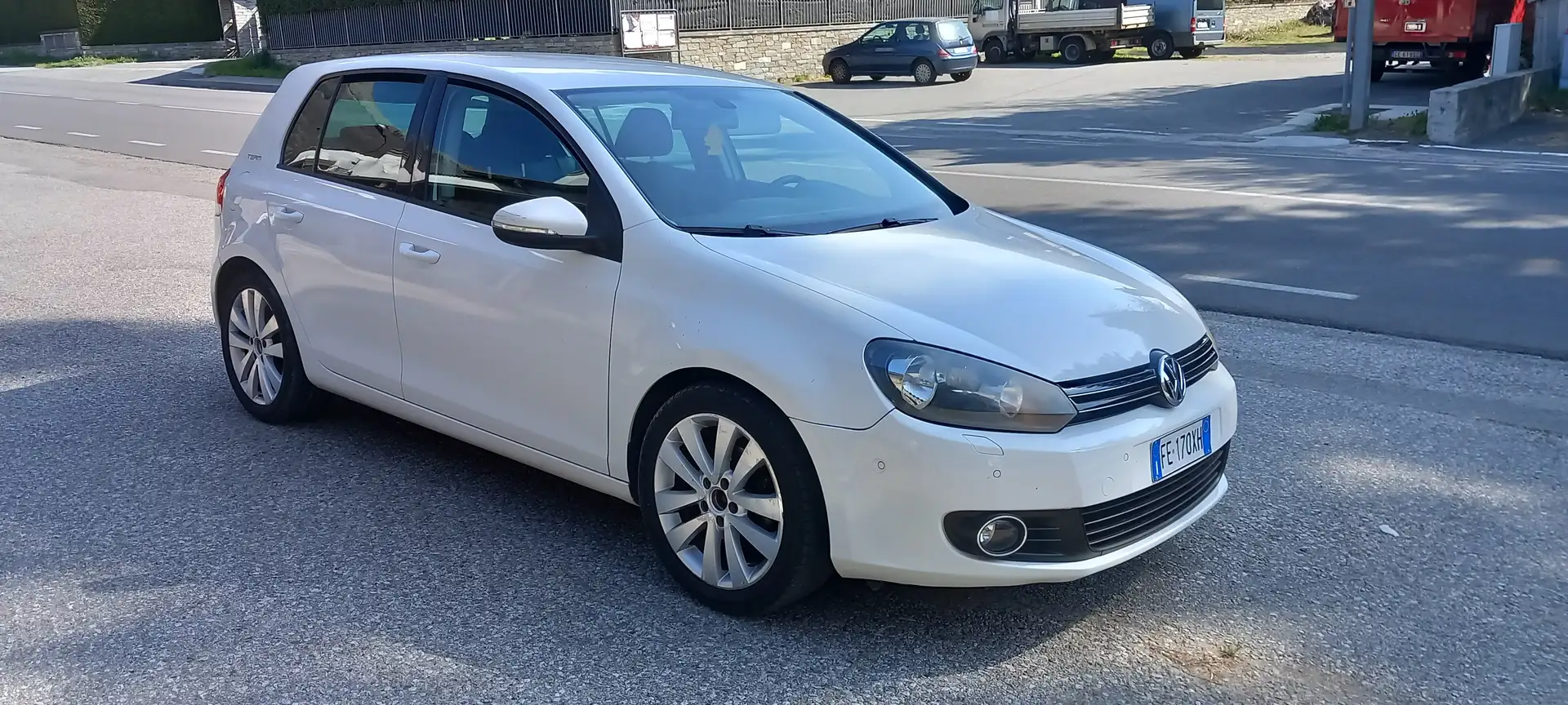 Volkswagen Golf Golf 5p 1.6 tdi Highline - 2