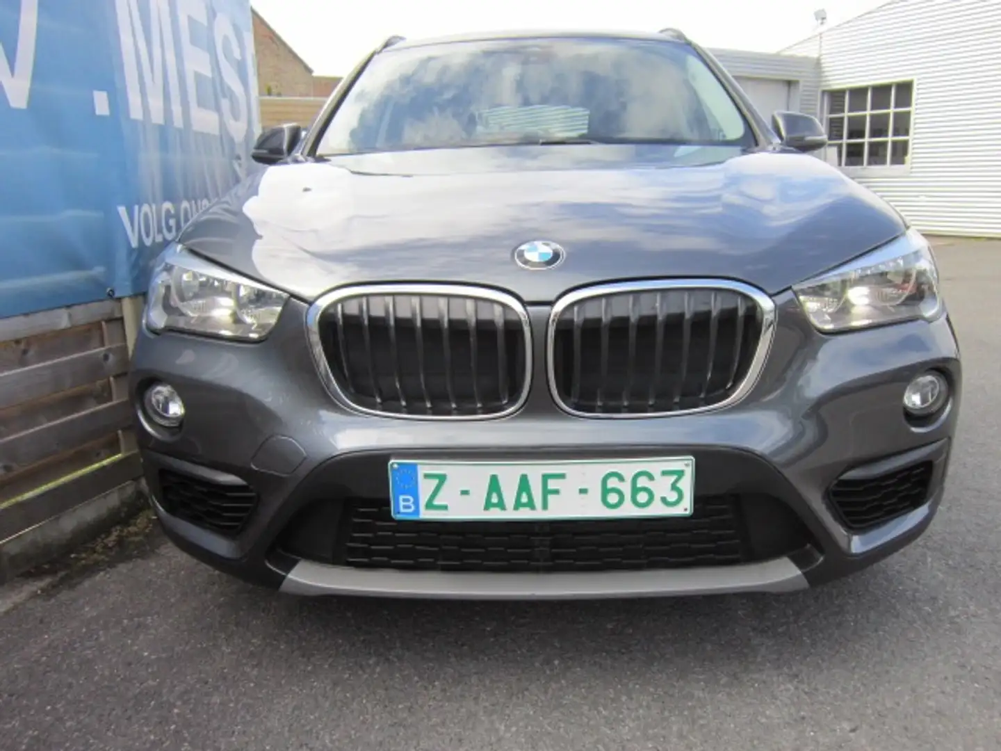 BMW X1 1.6D sDrive AdBlue NAVI + SPORTVELG + PDC + CRUISE Grey - 2