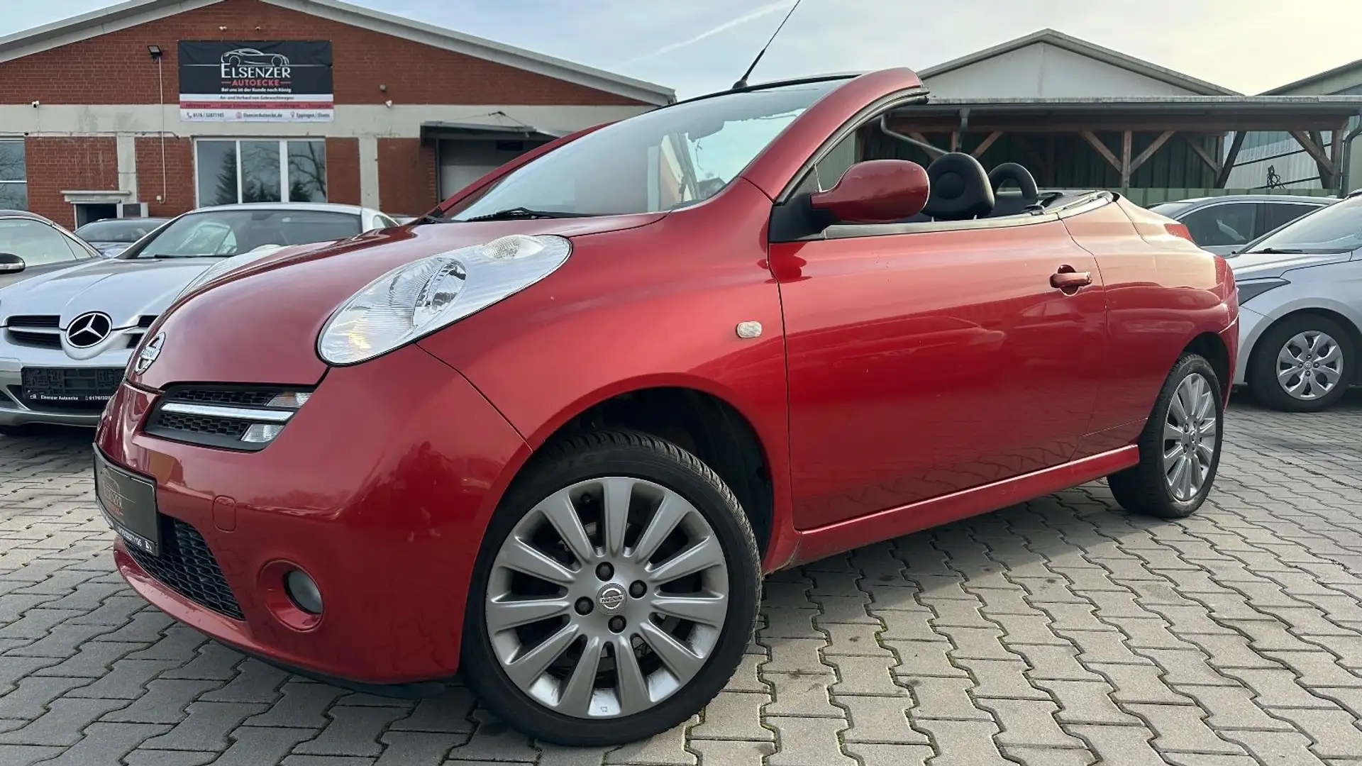 Nissan Micra C+C Premium 1.hand Navi Touch Klima HU/AU Rojo - 1