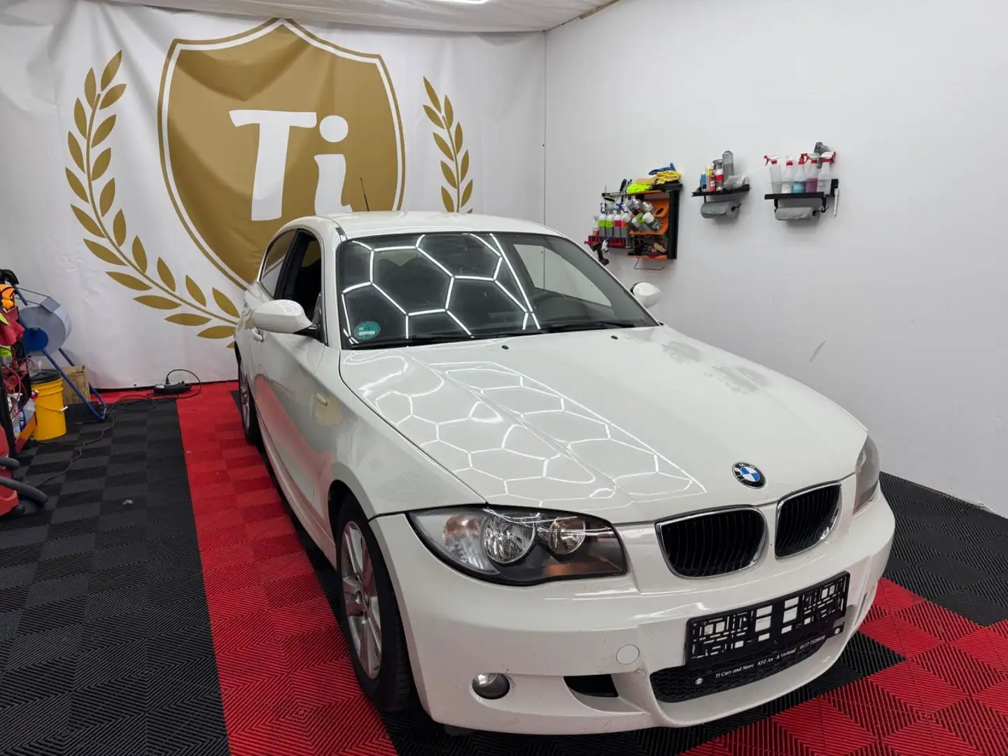 BMW 116 *Baureihe*1Lim.*116i*M-PAKET*NAVI*8-fach* Blanco - 2