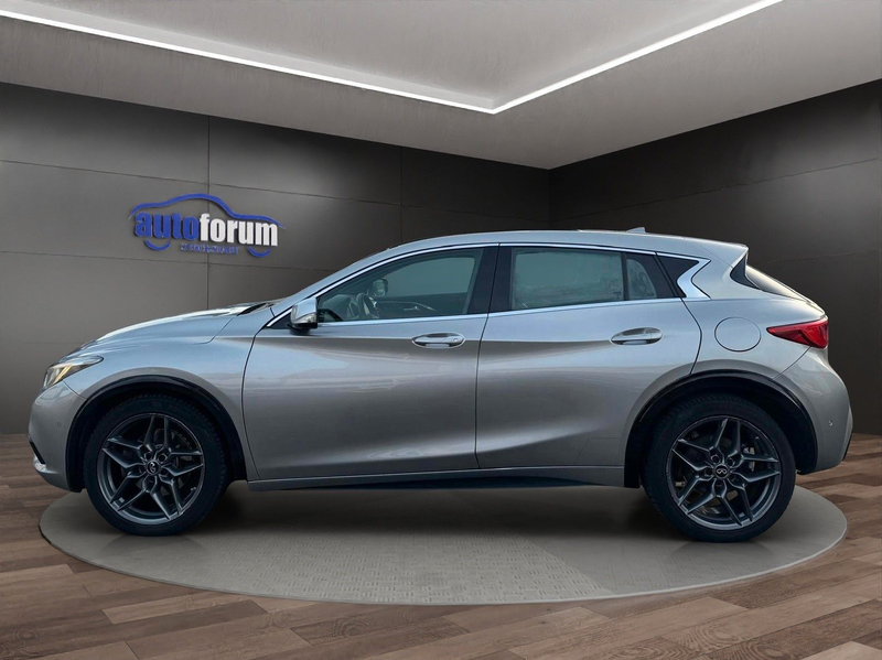 Infiniti Q30 2.2 d Sport AUT.°NAVI°PANO°KAMERA°ACC°MEMORY — photo 9