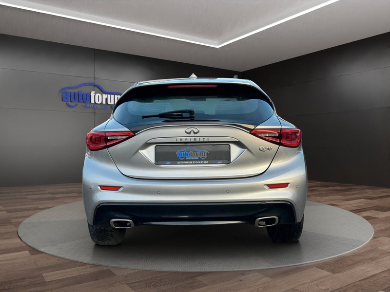 Infiniti Q30 2.2 d Sport AUT.°NAVI°PANO°KAMERA°ACC°MEMORY — photo 5