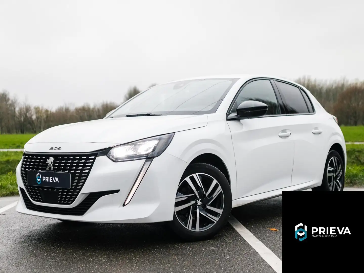 Peugeot 208 1.2 PureTech Allure 100PK *Camera / Leder / Dealer Bianco - 1