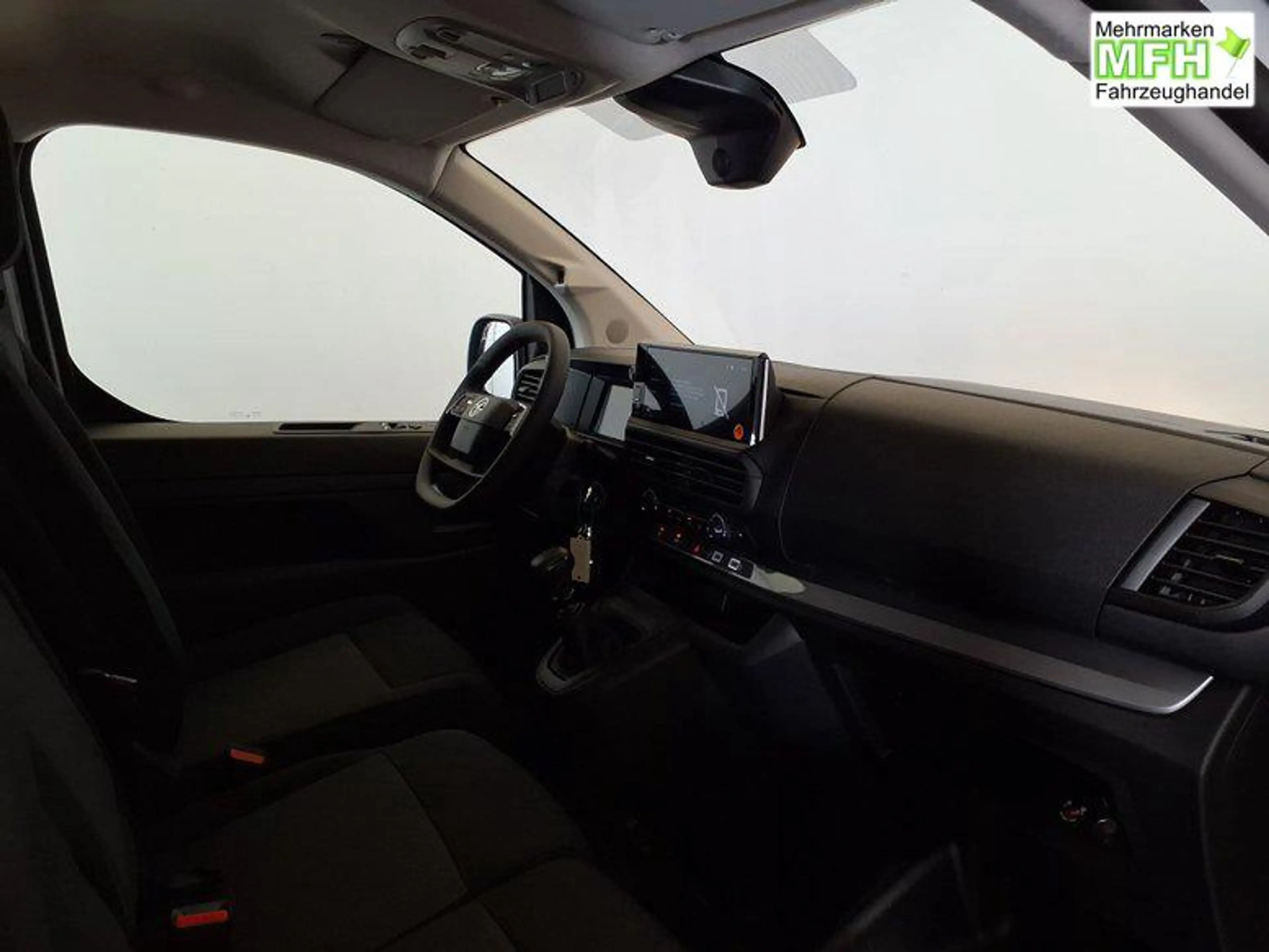 Opel Vivaro Kastenwagen M (L2) 1.5 Diesel 120 6-Gang 88 kW ... — photo 8