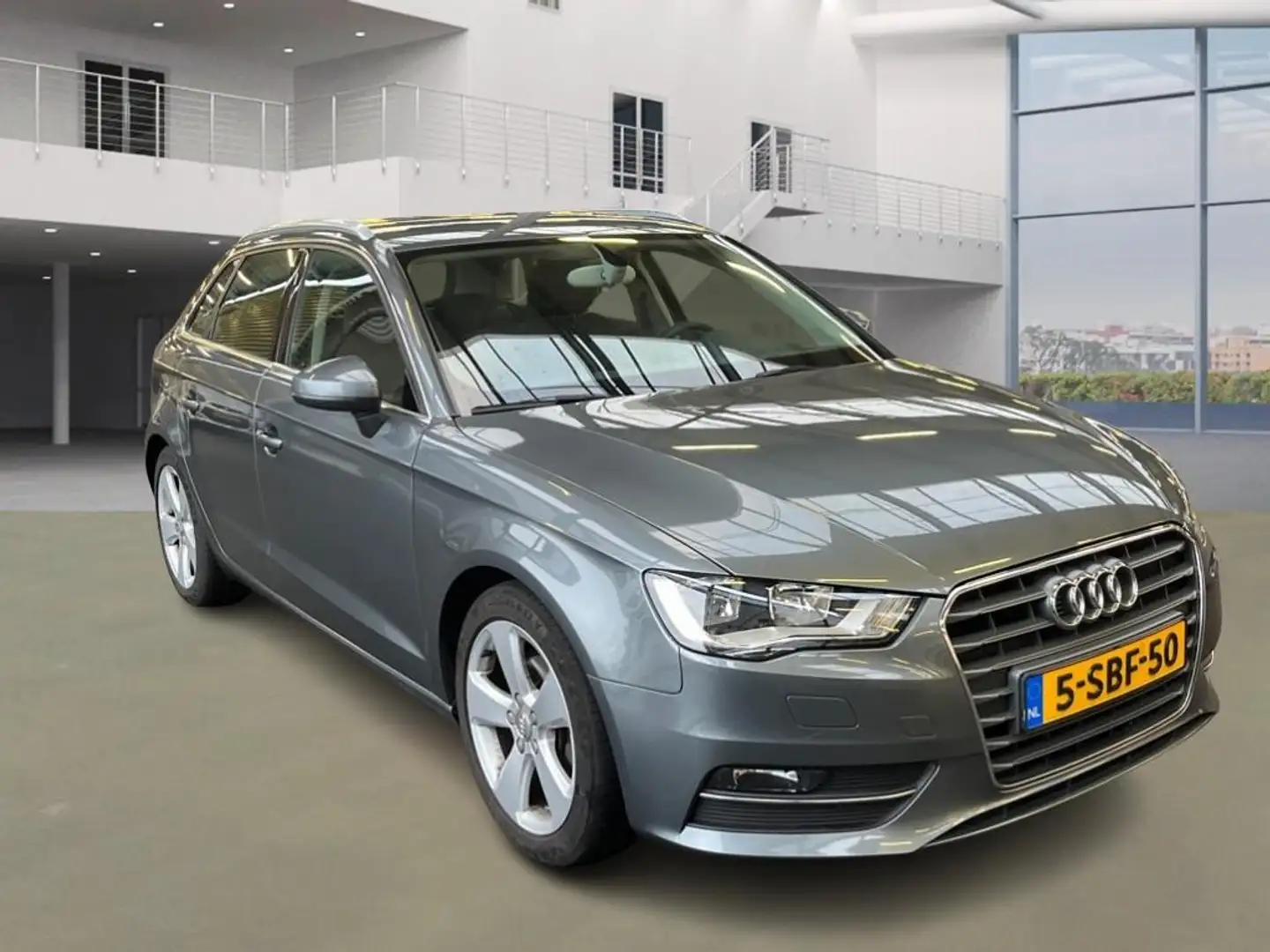 Audi A3 Sportback 1.4 TFSI Ambition Pro Line // NL. PRIJS Grijs - 2