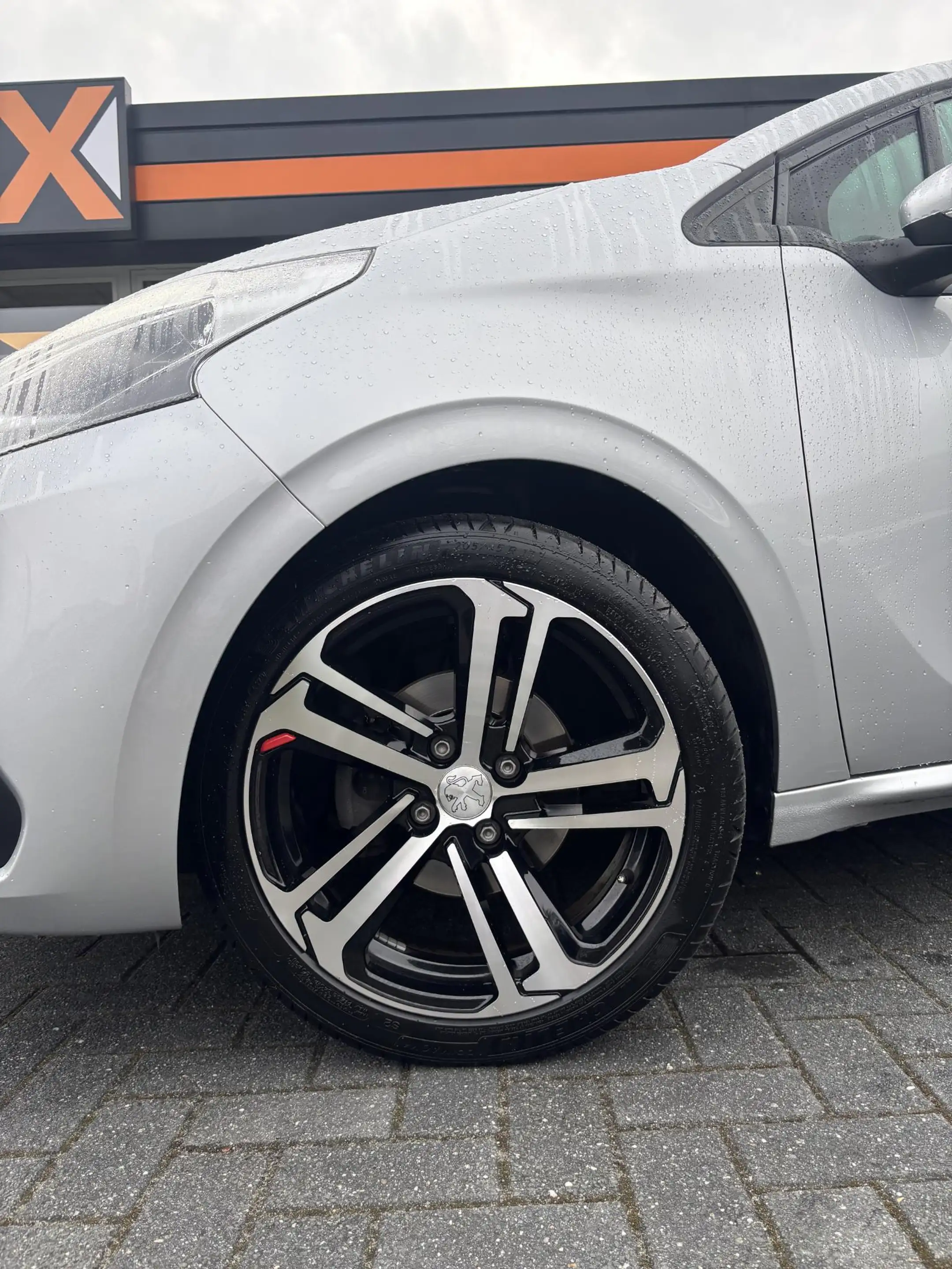 Peugeot 208 1.2 PureTech Blue Lion |Goed Onderhouden|Cruise & — photo 6