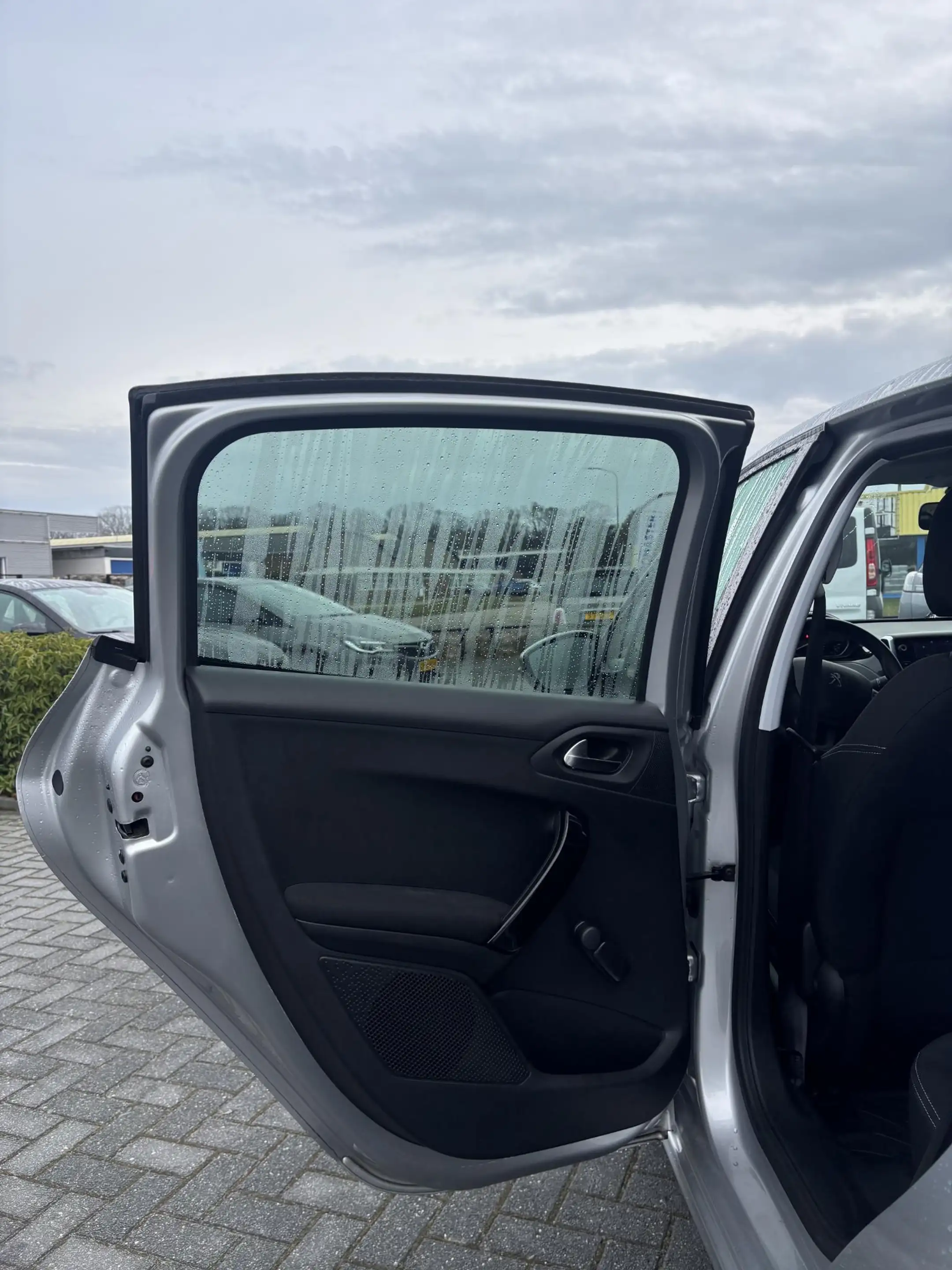 Peugeot 208 1.2 PureTech Blue Lion |Goed Onderhouden|Cruise & — photo 24