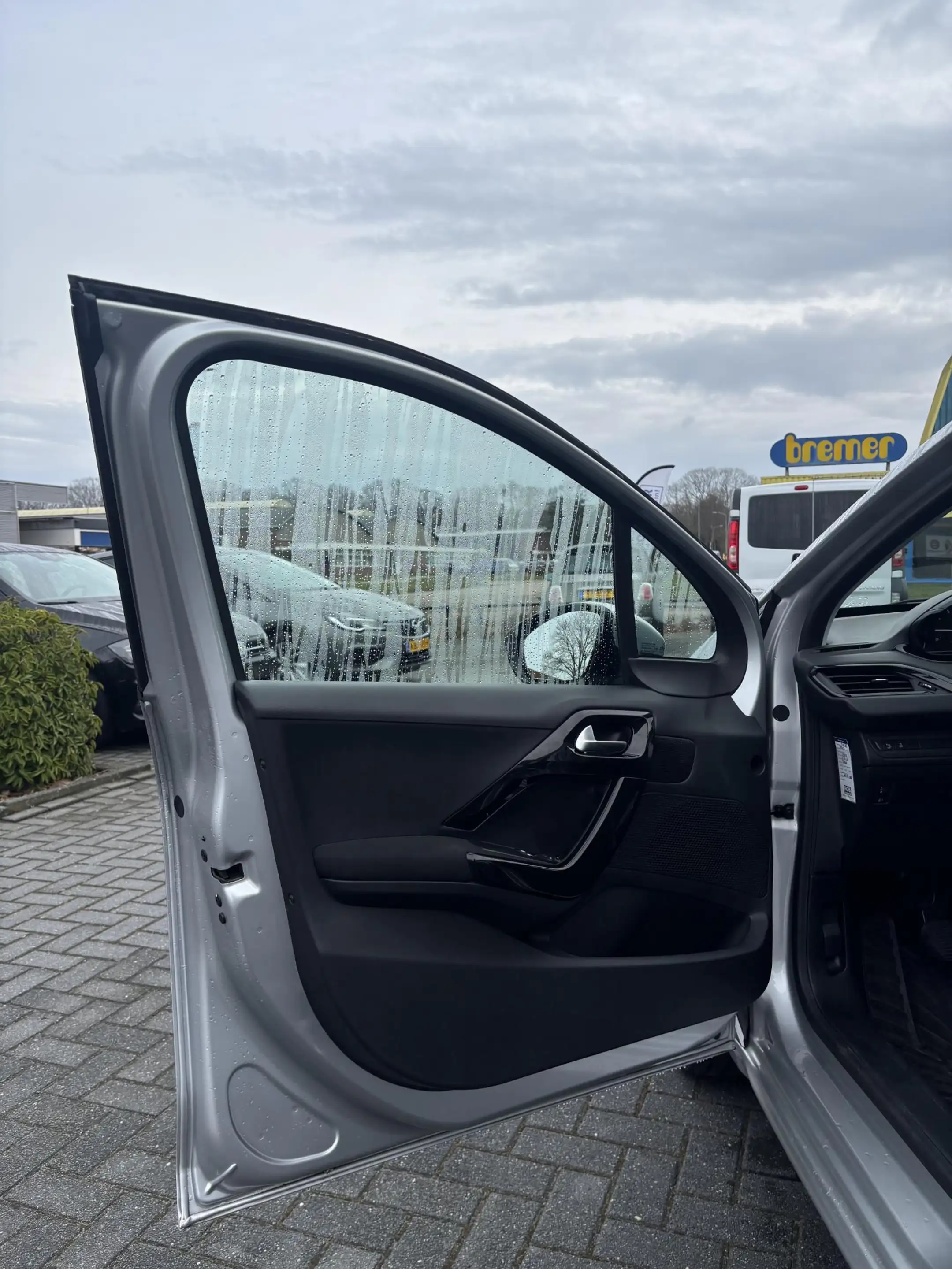 Peugeot 208 1.2 PureTech Blue Lion |Goed Onderhouden|Cruise & — photo 9