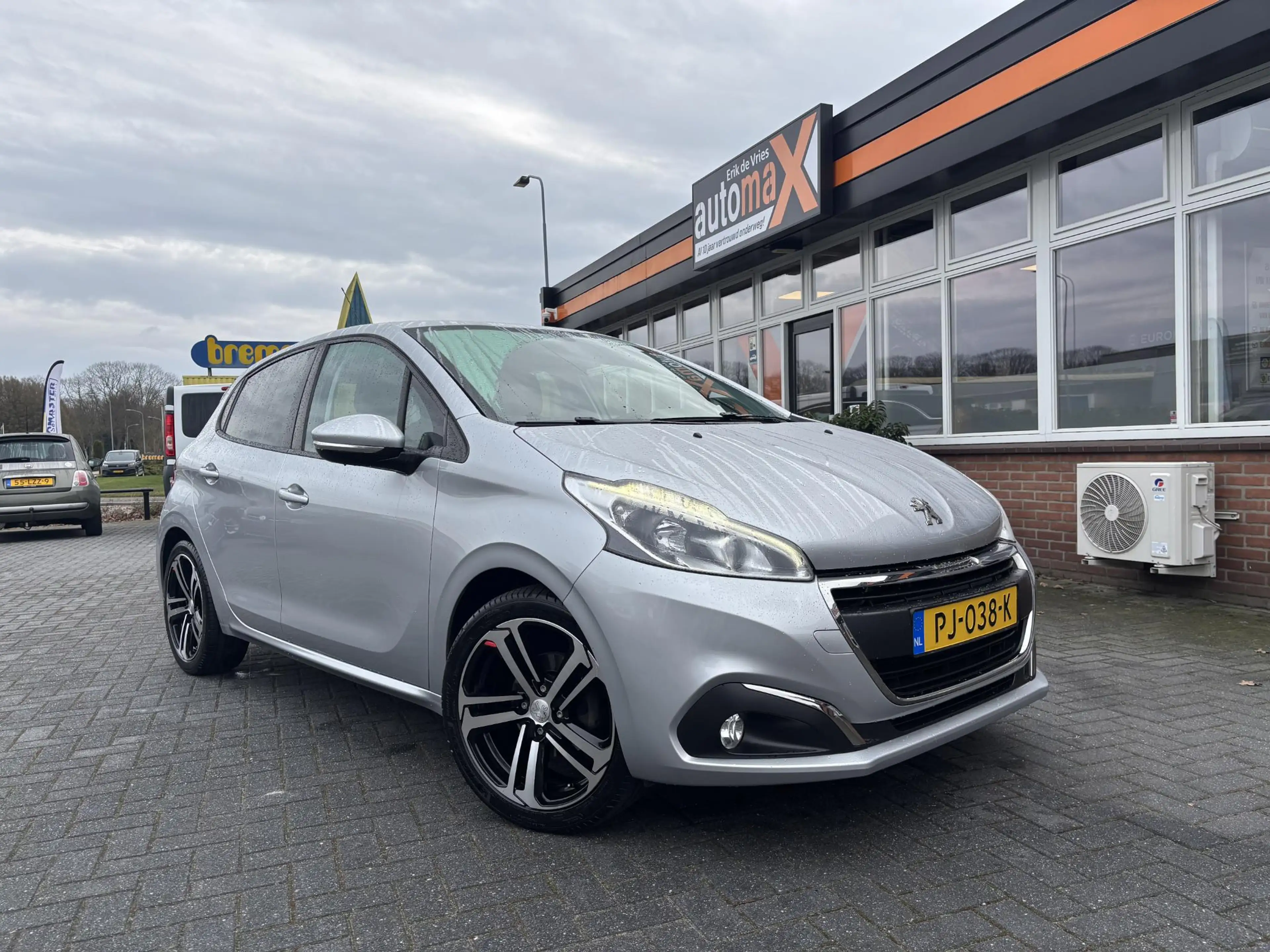 Peugeot 208 1.2 PureTech Blue Lion |Goed Onderhouden|Cruise & — photo 7