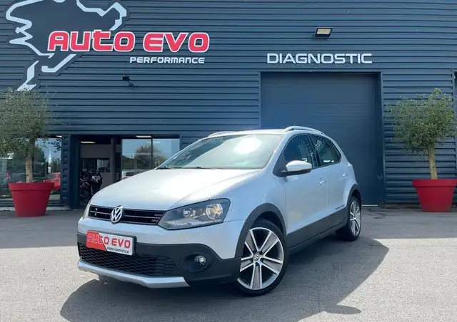 Volkswagen Polo CROSS 1.6 TDI 90ch