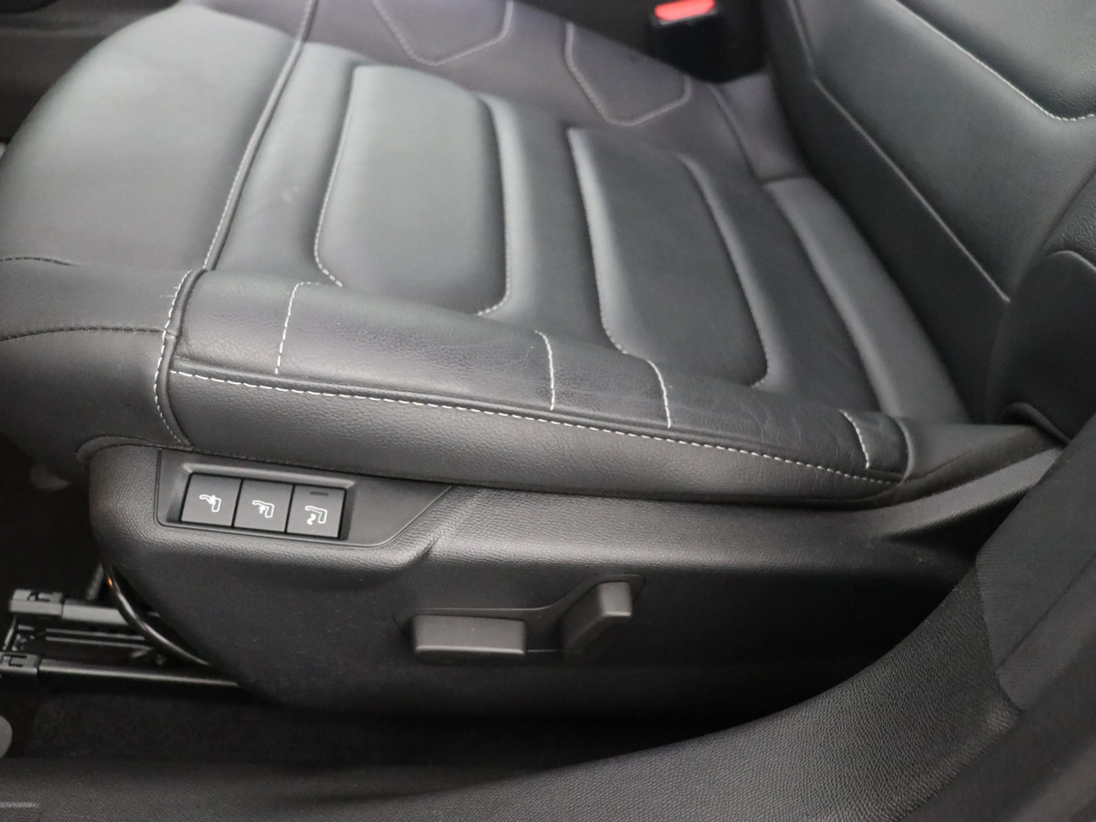 Citroen C4 X 1.2 Puretech Shine afnb Trekhaak, Apple Carplay/An — photo 23