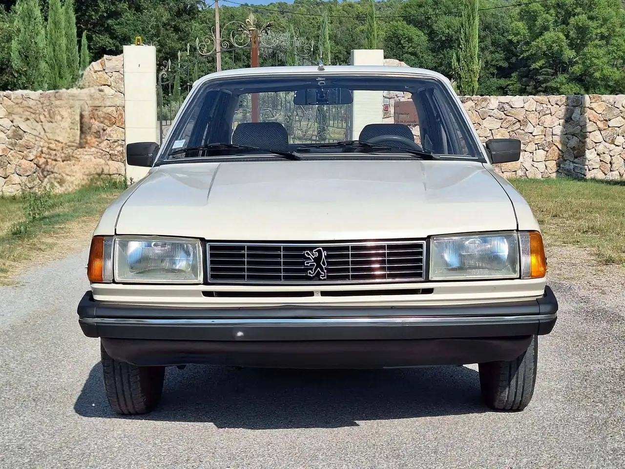 Peugeot 305 SR, foto 8