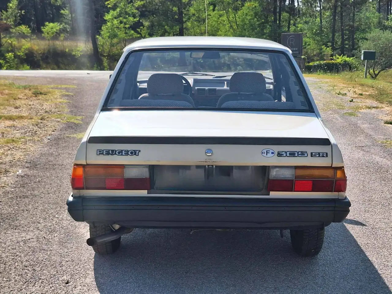 Peugeot 305 SR, foto 4