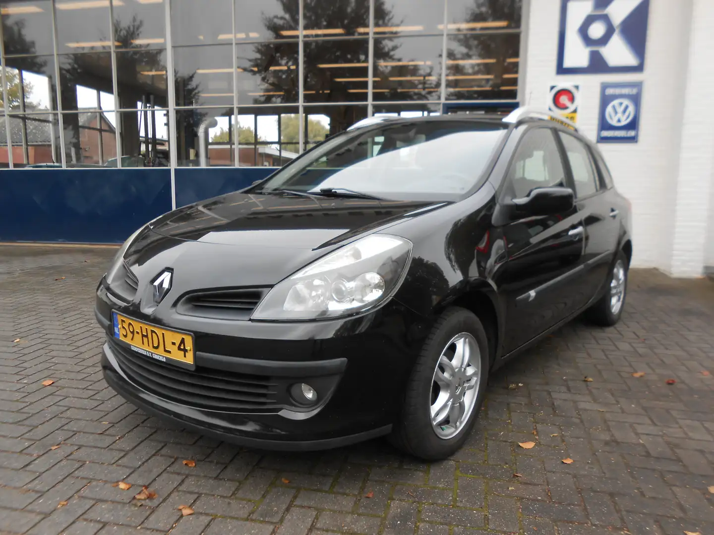 Renault Clio Estate 1.2 TCE Corporate Sport Airco / Trekhaak / Zwart - 1