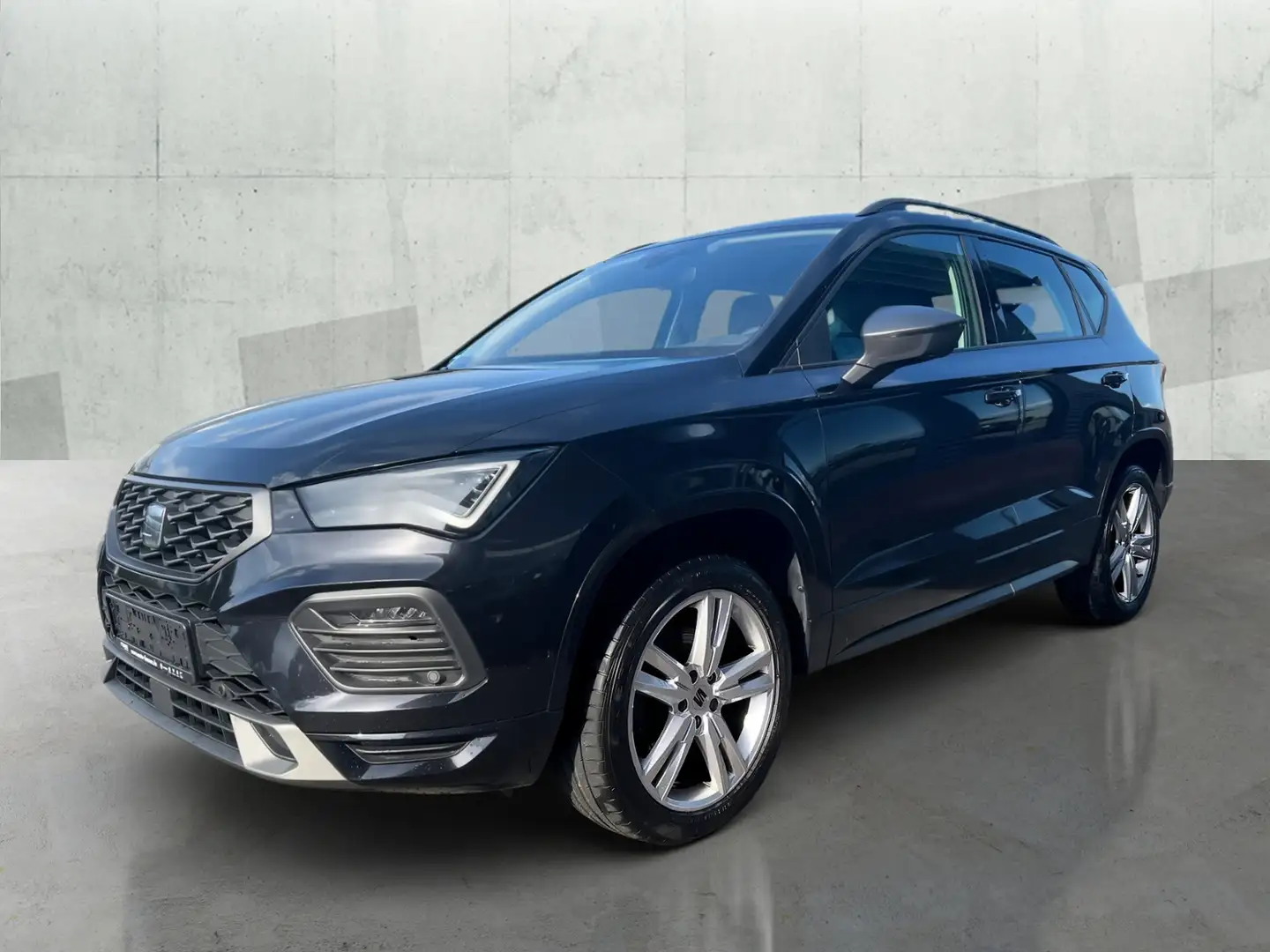 SEAT Ateca 2.0 TDI DSG FR-LINE *BEATS *LED *ACC *STHZG *NAVI Zwart - 2