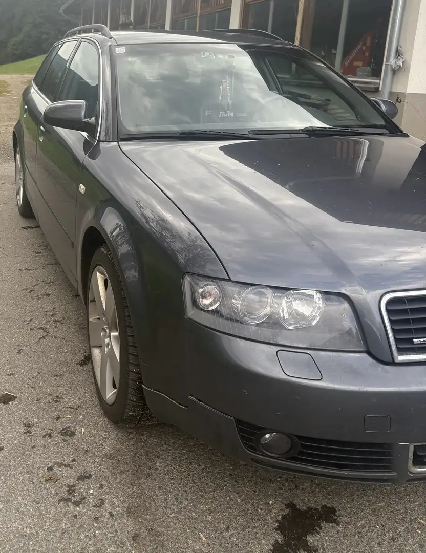 Audi A4 Avant 2,5 TDI V6 Multitronic - 2