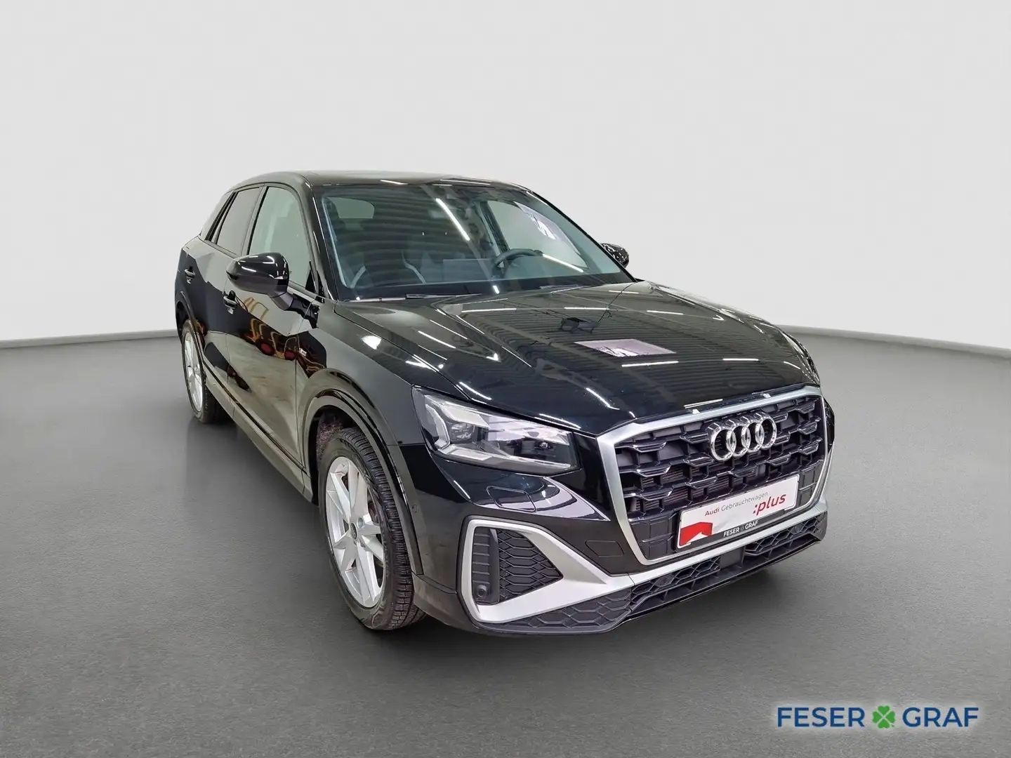 Audi Q2 S line 35 TFSI S tronic Matrix Pano Navi Schwarz - 2