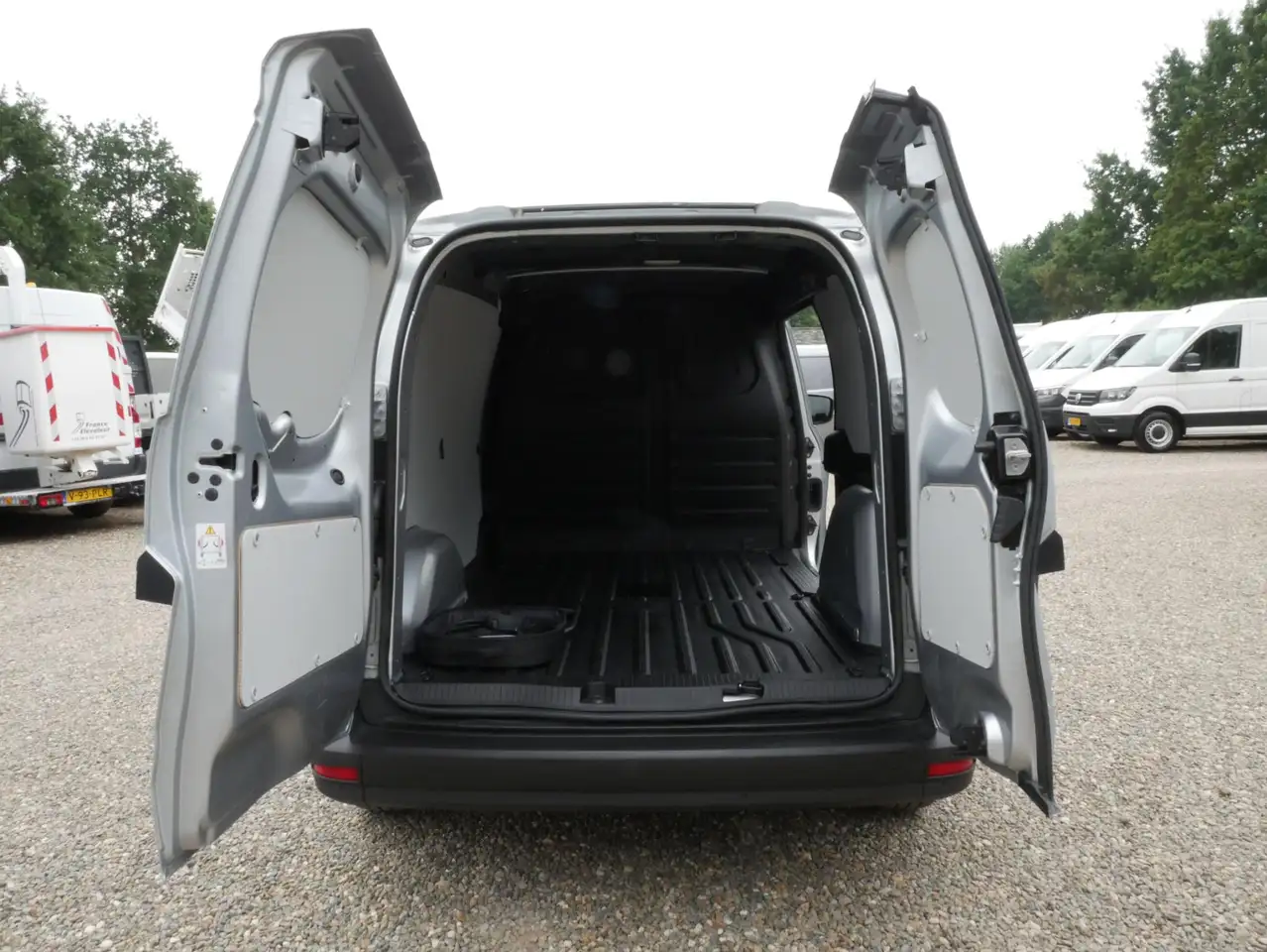 Mercedes-Benz Citan 2026 — фото 10