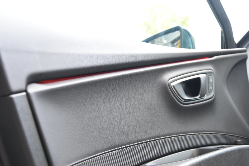 SEAT Leon ST 2.0 TSI CUPRA 300 4DRIVE *Pano*Camera*Keyless*A — photo 14