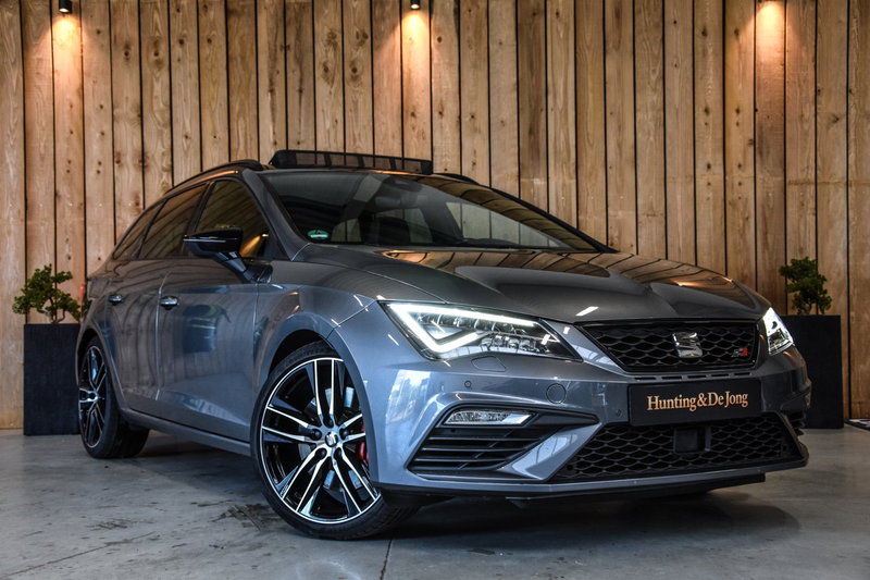 SEAT Leon ST 2.0 TSI CUPRA 300 4DRIVE *Pano*Camera*Keyless*A — photo 10