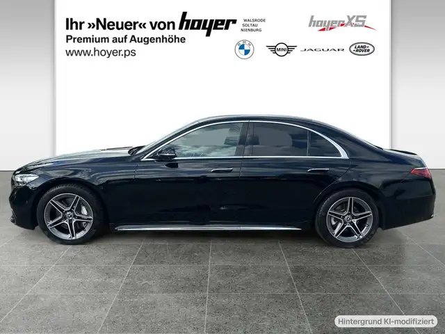 Mercedes-Benz S Class view 3