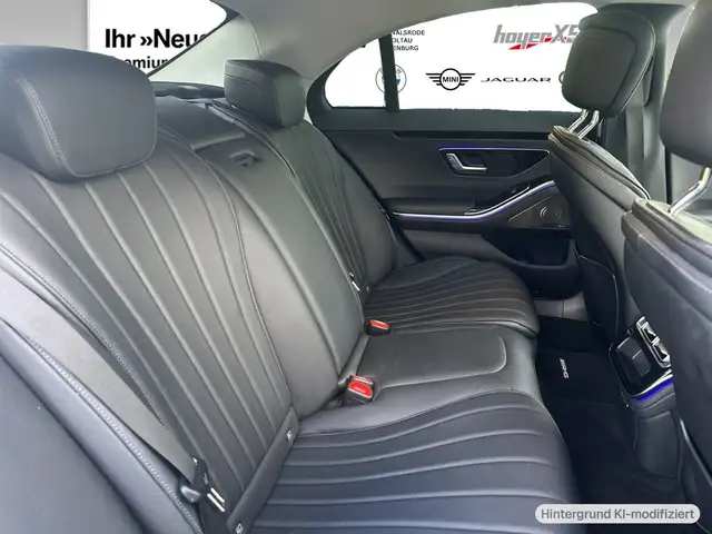Mercedes-Benz S Class view 8