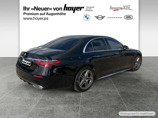 Mercedes-Benz S Class view 2
