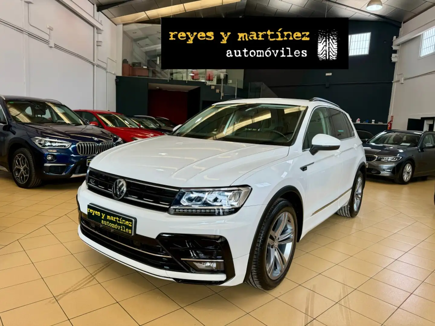 Volkswagen Tiguan 2.0TDI R-Line DSG 110kW Wit - 1