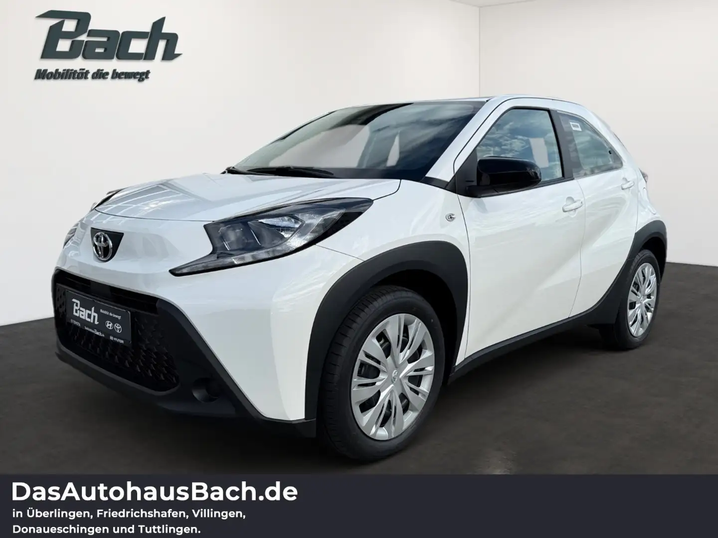 Toyota Aygo X 1,0 5-Türer Play ACC+Fernlichtass.+Kam. Weiß - 1