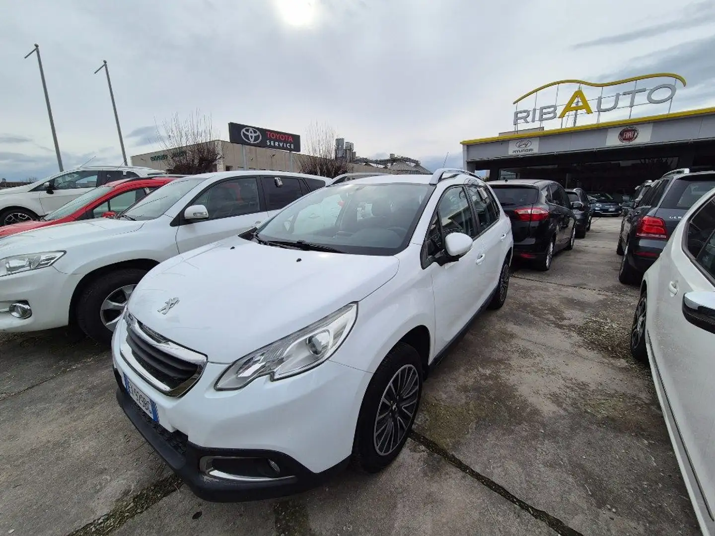Peugeot 2008 1° serie 1.2 VTi 82CV Allure Blanc - 2