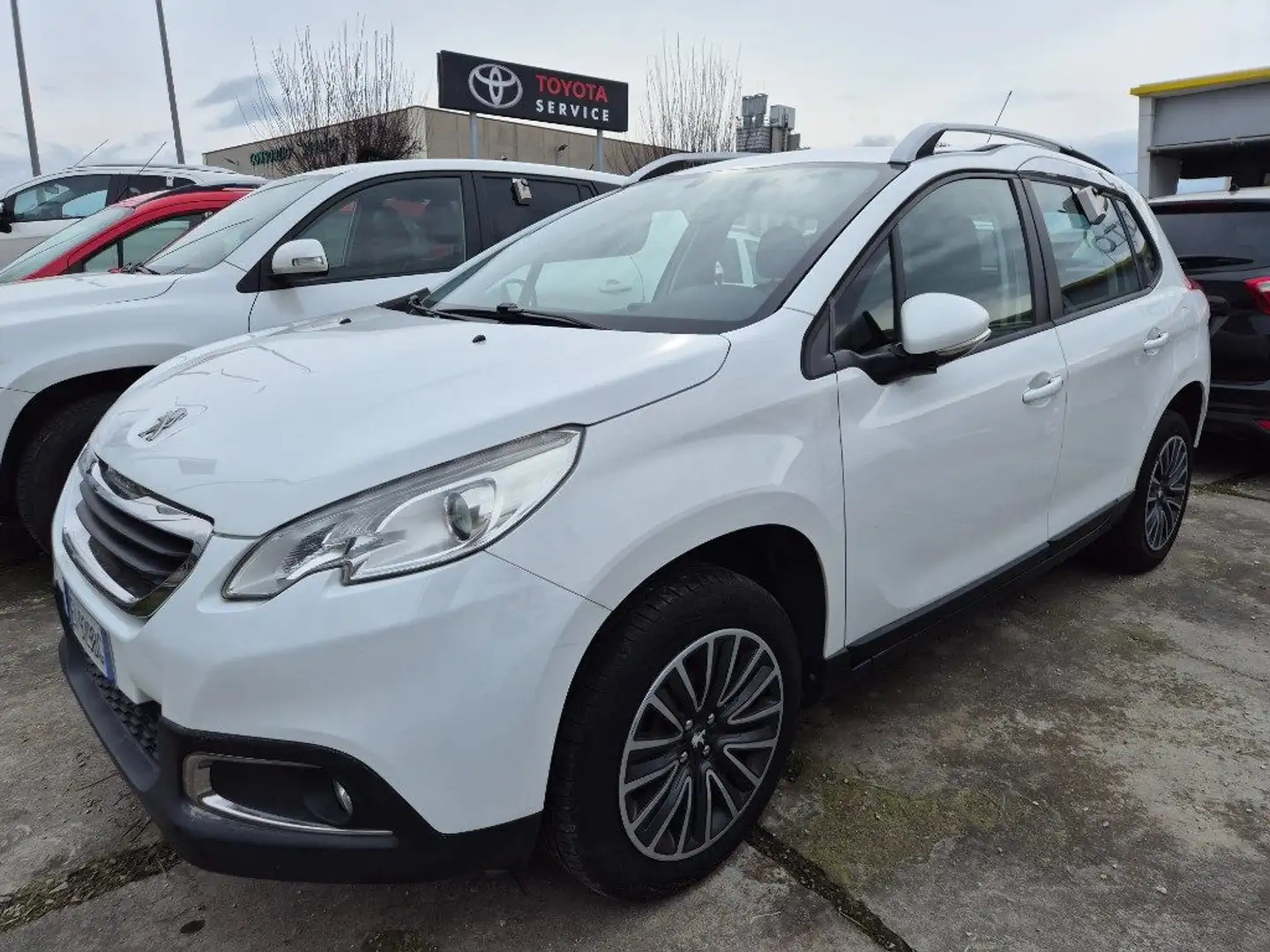 Peugeot 2008 1° serie 1.2 VTi 82CV Allure Blanc - 1