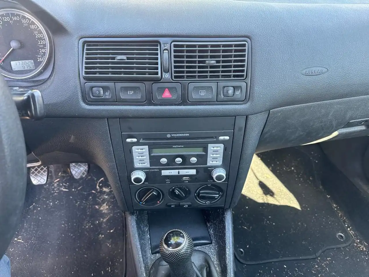 Volkswagen Golf снимка Volkswagen Golf
