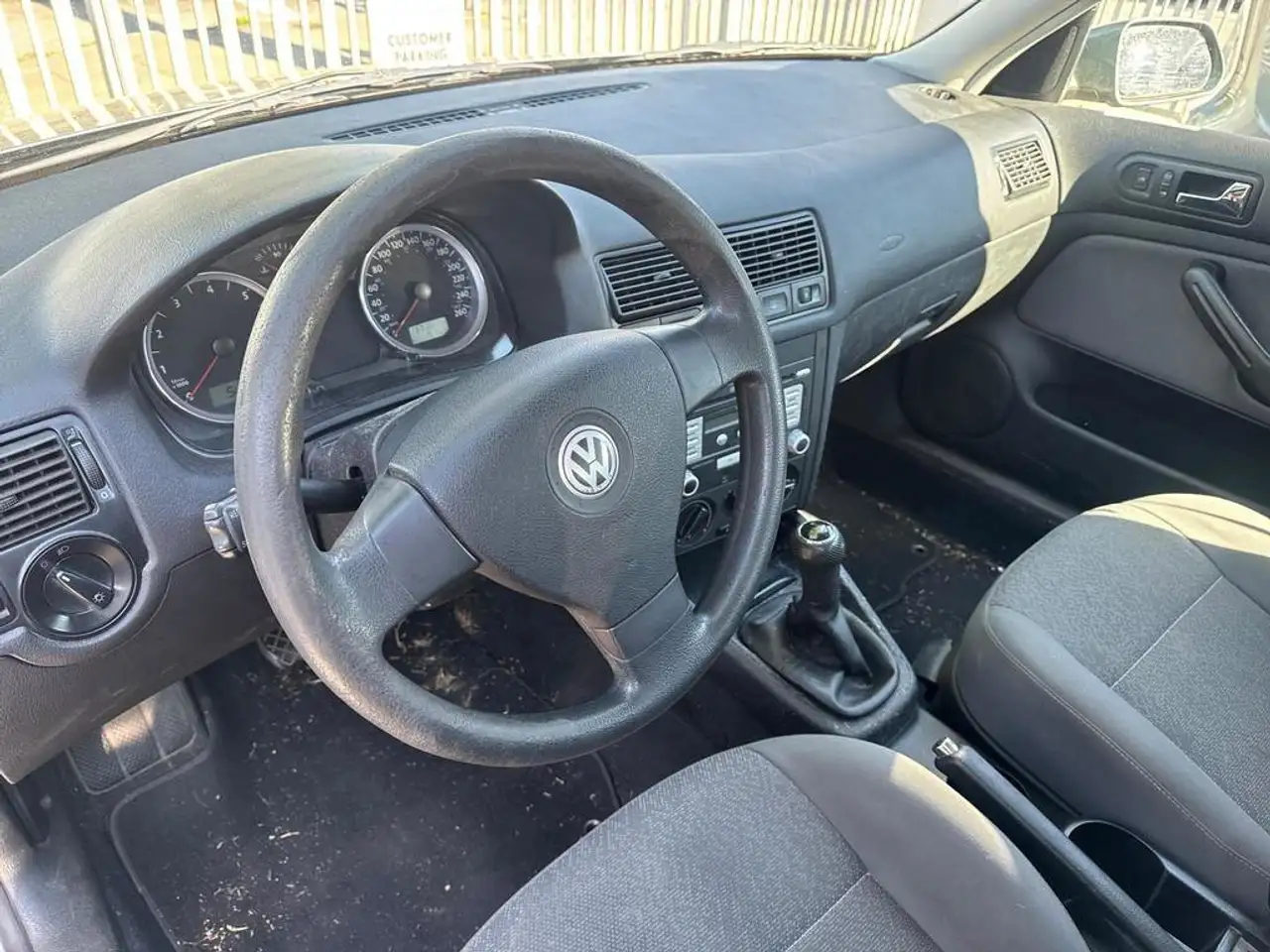 Volkswagen Golf снимка Volkswagen Golf