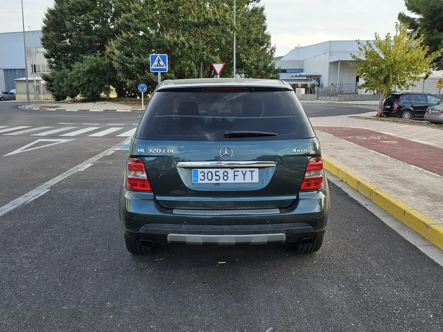 Mercedes-Benz ML 320 ML 320CDI Aut. Verde - 2