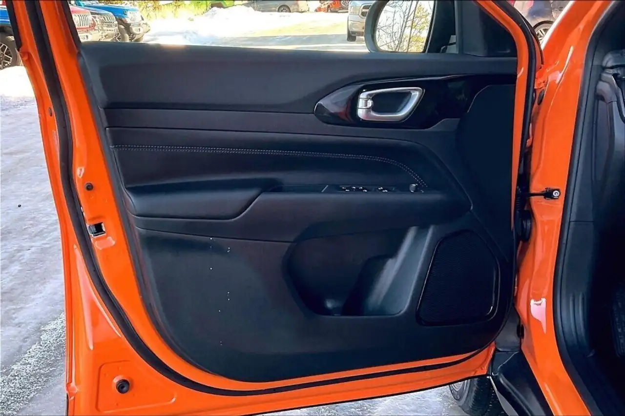 Jeep Compass снимка Jeep Compass