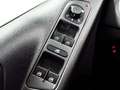 Volkswagen Tiguan 2.0TDI BMT Cross 4x2 110 Wit - thumbnail 14