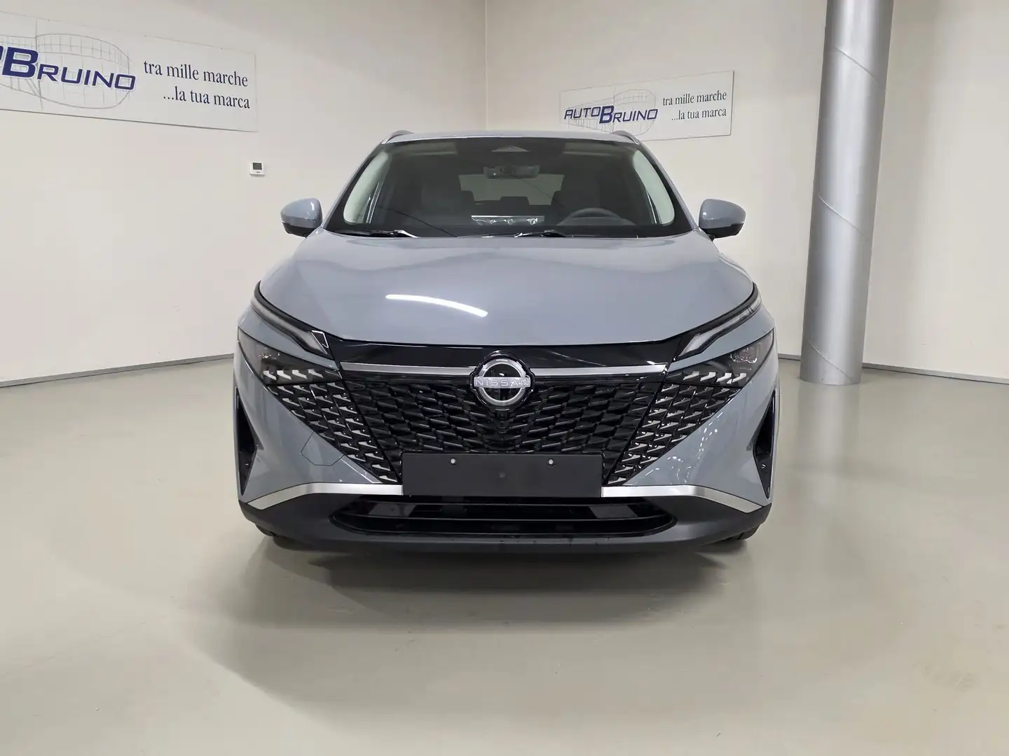 Nissan Qashqai Qashqai MHEV 158 CV Xtronic N-Connecta con BONUS Grau - 2