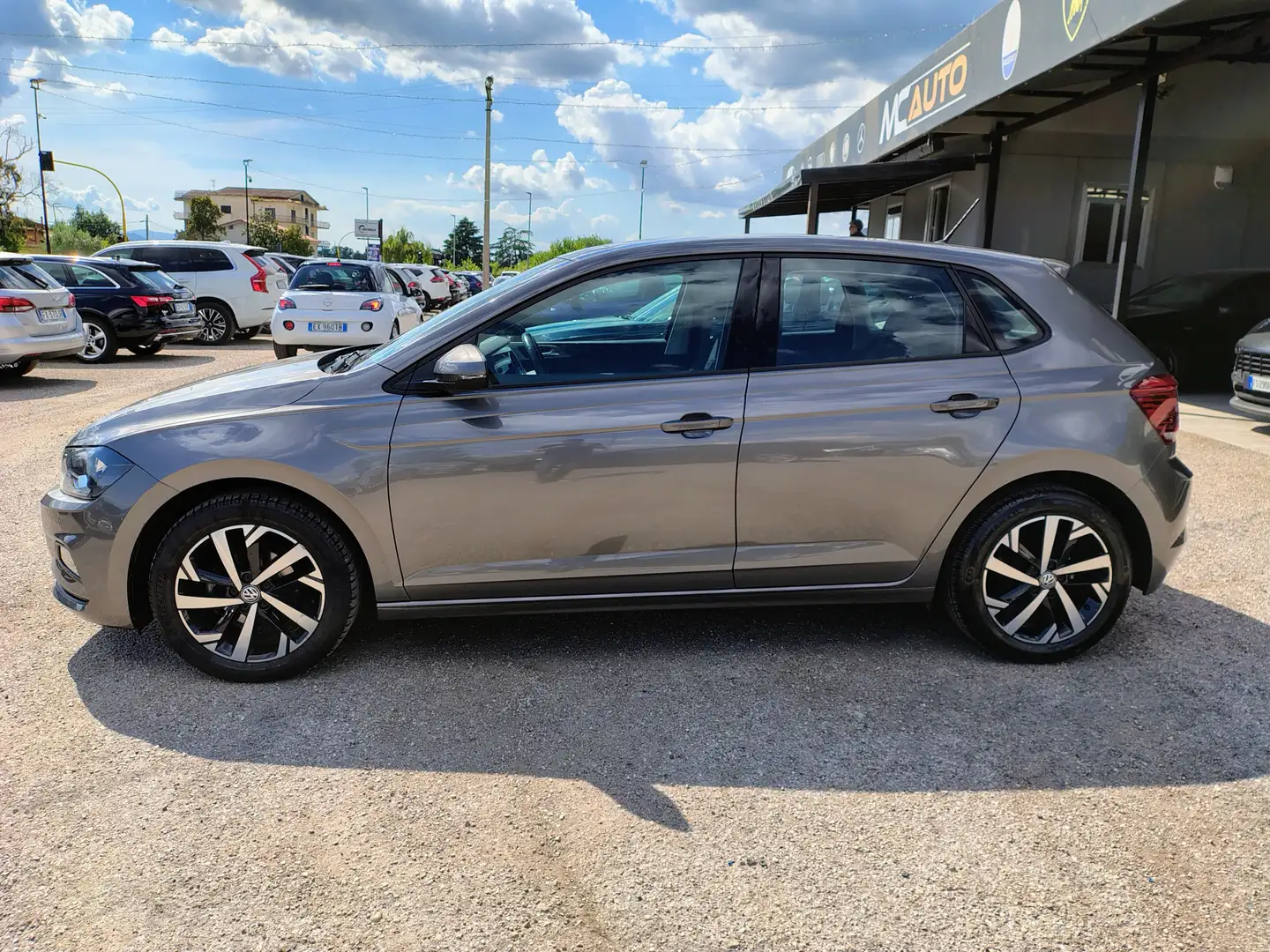 Volkswagen Polo Polo 5p 1.0 mpi Comfortline 65cv Grijs - 2