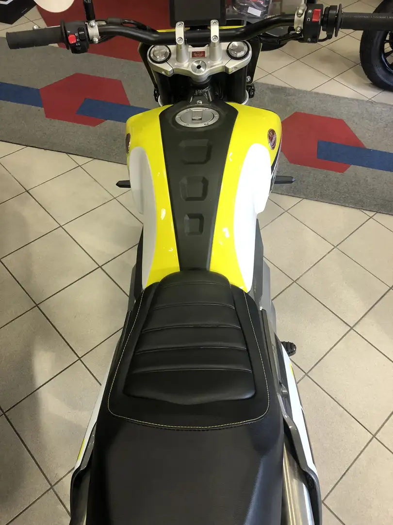 Mondial FLAT TRACK 125i Mondial FLAT TRACK 125i Jaune - 2